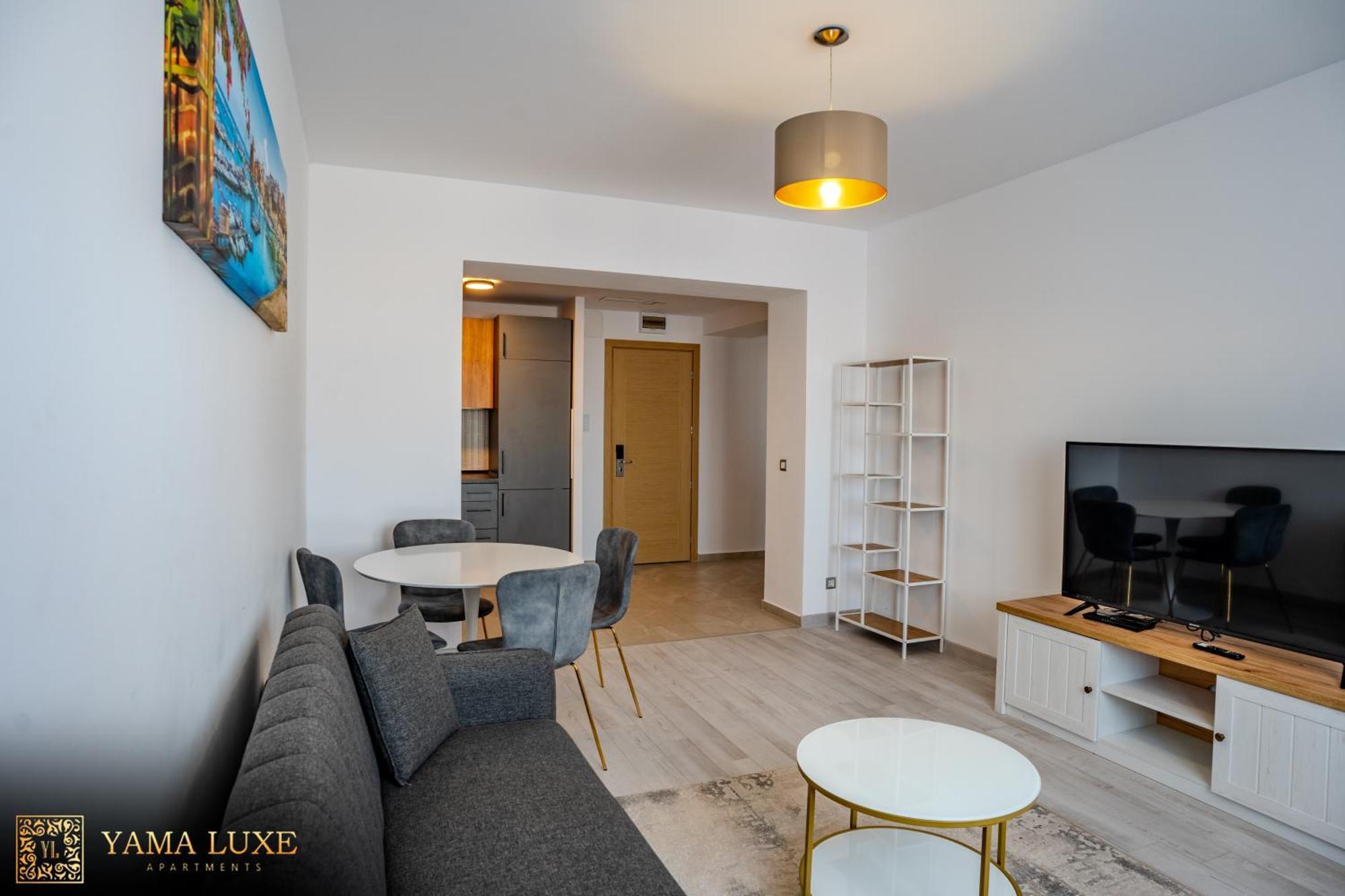 Yamaluxe Apartments - Silent & Warm With Many Facilities Bucarest Extérieur photo